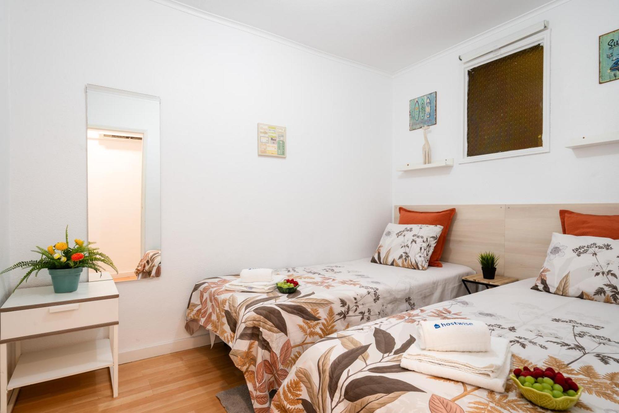 Host Wise - Large Flat W Terrace - Ace Location At Aliados Apartment Porto Exterior foto