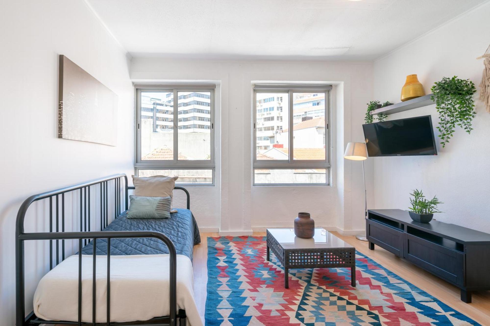 Host Wise - Large Flat W Terrace - Ace Location At Aliados Apartment Porto Exterior foto