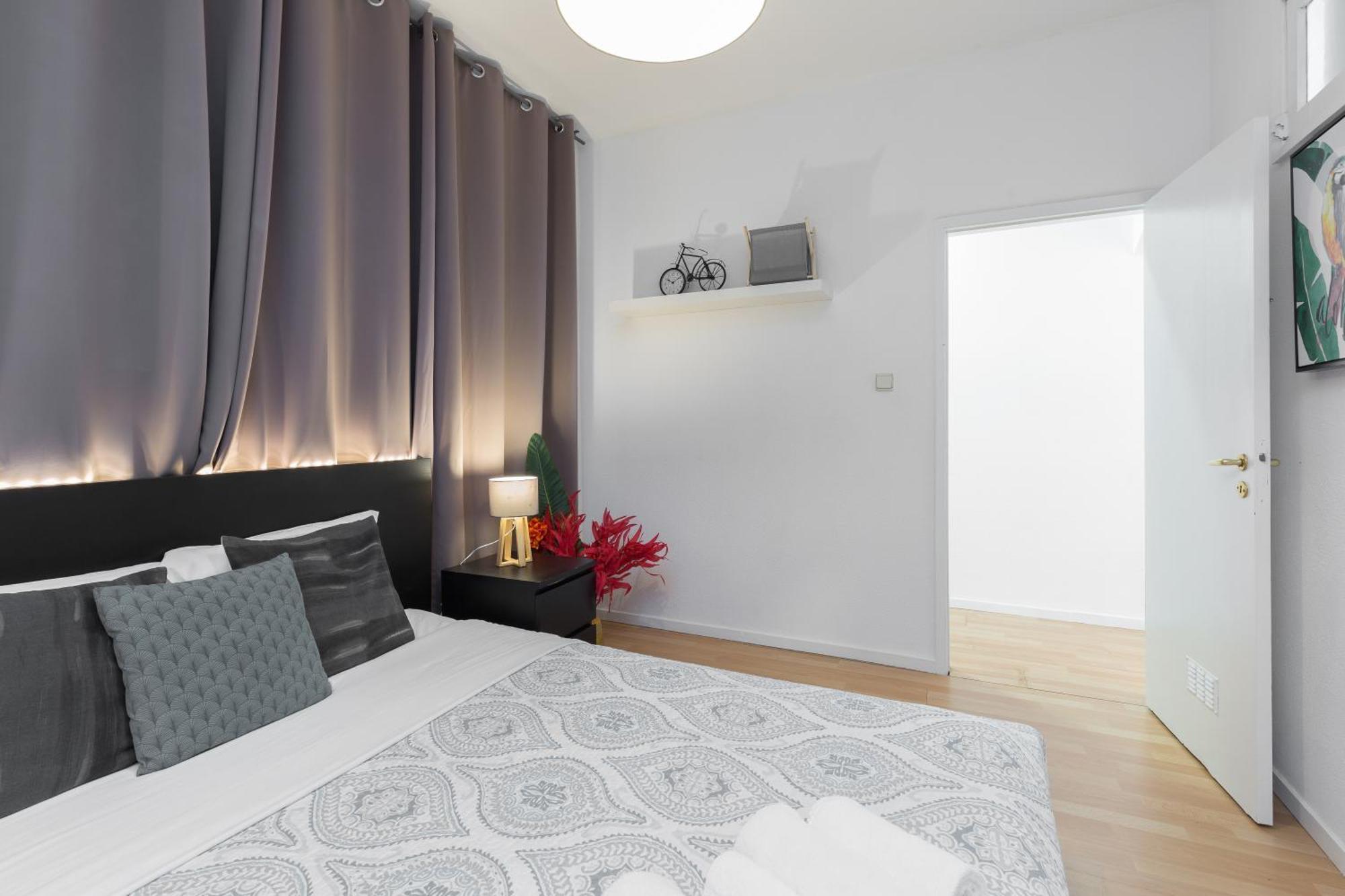 Host Wise - Large Flat W Terrace - Ace Location At Aliados Apartment Porto Cameră foto